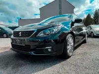 Gebraucht Peugeot 308 Active 131 PS (96 kW) 2021 Schwarz Limousine