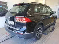 Second-hand VW Tiguan Life 150 CP (110 kW) 2023 Negru SUV
