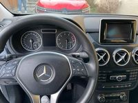 Gebraucht Mercedes B200 156 PS (114 kW) 2012 Silber Van / Kleinbus