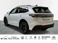 Gebraucht VW Tiguan R-line 193 PS (141 kW) 2024 Weiß SUV