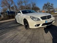 Gebraucht Mercedes CLS500 387 PS (284 kW) 2008 Weiß Limousine