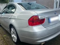 Gebraucht BMW 318 129 PS (94 kW) 2006 Silber Limousine