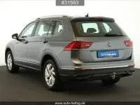 Gebraucht VW Tiguan Life 150 PS (110 kW) 2025 Platinum grey metallic SUV