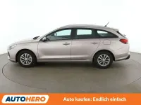 Gebraucht Hyundai i30 Passion 99 PS (72 kW) 2017 Gray Kombi