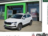 Neu Skoda Karoq Drive 150 PS (110 kW) 2025 Weiß (moonweiss perleffekt) SUV