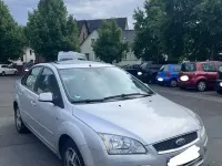 Gebraucht Ford Focus Ghia 145 PS (106 kW) 2007 Silber Limousine