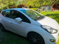 Gebraucht Hyundai ix20 90 PS (66 kW) 2012 Weiß Kleinwagen
