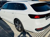 Gebraucht VW Passat Business 150 PS (110 kW) 2025 Weiß Kombi