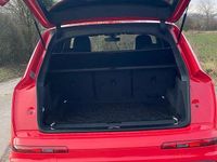 Second-hand Audi SQ7 435 CP (319 kW) 2017 Roșu SUV