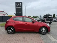 Używany Mazda 2 90 KM (66 kW) 2015 Czerwony Hatchback