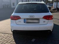 Gebraucht Audi A4 Ambiente 240 PS (176 kW) 2011 Weiß Kombi
