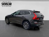 Gebraucht Volvo XC60 Core 197 PS (144 kW) 2022 Platinum grey / metallic SUV