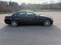 Gebraucht BMW 320 Cabriolet 170 PS (125 kW) 2008 Schwarz Cabrio