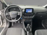 Gebraucht Ford Fiesta Cool & Connect 101 PS (74 kW) 2017 Silber Kleinwagen