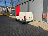 Gebraucht Fiat Fiorino 77 PS (56 kW) 2019 Weiß Van / Kleinbus