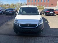 Gebraucht Peugeot Partner Premium 75 PS (55 kW) 2017 Weiß Van / Kleinbus