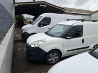 Gebraucht Opel Combo 105 PS (77 kW) 2016 Weiß Van