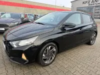 Gebraucht Hyundai i20 GO! 101 PS (74 kW) 2021 Schwarz Kleinwagen