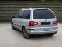 Gebraucht VW Sharan 131 PS (96 kW) 2006 Silber Van / Kleinbus