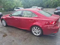 Gebraucht Lexus IS300h 223 PS (164 kW) 2015 Rot Limousine