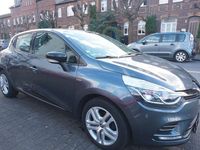 Gebraucht Renault Clio IV LIMITED 73 PS (53 kW) 2018 Grau Limousine