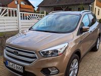 Gebraucht Ford Kuga Titanium 150 PS (110 kW) 2019 Beige SUV
