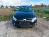 Gebraucht VW Polo Highline 66 PS (48 kW) 2014 Schwarz Kleinwagen