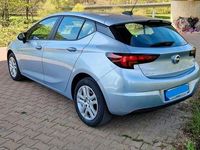 Gebraucht Opel Astra 105 PS (77 kW) 2016 Blau Limousine