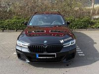 Gebraucht BMW 530e Performance 292 PS (214 kW) 2024 Schwarz Limousine