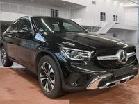 Gebraucht Mercedes GLC200 305 PS (224 kW) 2022 Obsidianschwarz (metallic) SUV