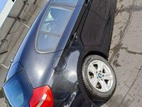 Gebraucht BMW 116 122 PS (89 kW) 2009 Schwarz Kleinwagen
