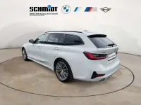 Gebraucht BMW 320 Sport Line 190 PS (139 kW) 2023 Alpinweiß uni Kombi