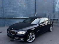 Gebraucht BMW 730 Comfort Edition 258 PS (189 kW) 2012 Schwarz Limousine