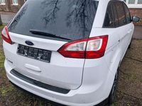 Gebraucht Ford Grand C-Max Titanium 140 PS (102 kW) 2014 Weiß Van / Kleinbus