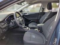 Gebraucht Ford Focus Active X 155 PS (114 kW) 2024 Chromablau metallic (metallic) Kombi