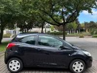 Gebraucht Ford Ka Trend 69 PS (50 kW) 2011 Schwarz Kleinwagen