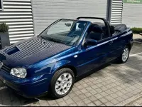 Gebraucht VW Golf Highline 116 PS (85 kW) 2001 Blau Cabrio