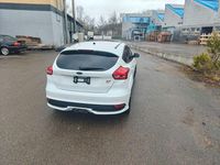 Gebraucht Ford Focus Sport 185 PS (136 kW) 2015 Weiß Limousine