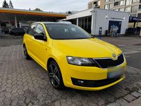Gebraucht Skoda Rapid Elegance 105 PS (77 kW) 2014 Gelb Kleinwagen