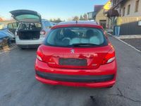 Gebraucht Peugeot 207 Style 95 PS (69 kW) 2011 Rot Limousine