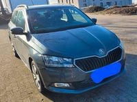 Gebraucht Skoda Fabia 75 PS (55 kW) 2019 Grau Kombi