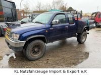 Gebraucht Toyota HiLux 90 PS (66 kW) 1999 Blau Abholung