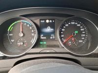 Gebraucht VW Passat GTE 218 PS (160 kW) 2022 Grau Kombi