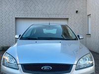 Gebraucht Ford Focus 101 PS (74 kW) 2007 Grau Kleinwagen