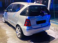 Gebraucht Mercedes A190 125 PS (91 kW) 2003 Silber Kleinwagen