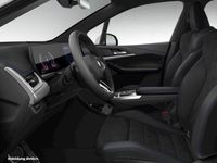 Gebraucht BMW 220 Active Tourer M Sport 156 PS (114 kW) 2025 Weiß Van / Kleinbus