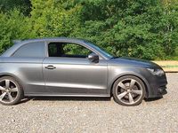Gebraucht Audi A1 S-Line 185 PS (136 kW) 2012 Grau Kleinwagen