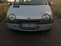 Gebraucht Renault Twingo 58 PS (42 kW) 2004 Silber Kleinwagen