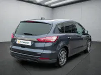 Używany Ford S-MAX S 190 KM (139 kW) 2023 Niebieski Minivan