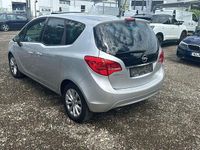 Gebraucht Opel Meriva drive 140 PS (102 kW) 2016 Silber Van / Kleinbus